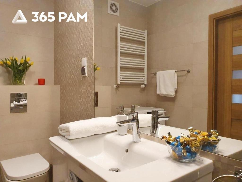 Apartament Z Basenem Polanki Park - 365Pam Kolobrzeg Exterior photo